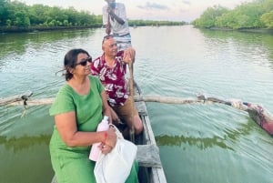 Diani: Passeio de canoa ao pôr do sol ao longo do rio com manguezais