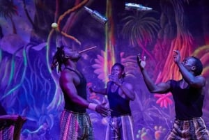 Abendessen im Safari Park Hotel und Erleben des Katzentanzes