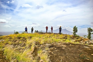 Elephant Hills Hike: 1-Day Adventure from Nairobi/Naivasha