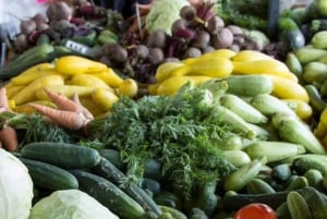 Authentic Kenyan Cooking Class & Market Tour in Nairobi