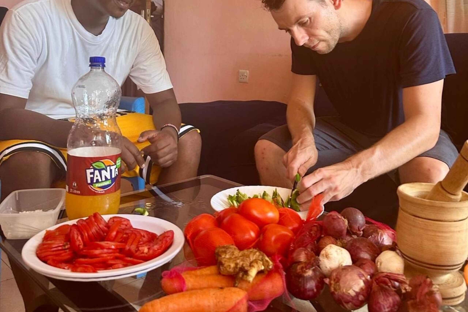 Esplora il mercato alimentare locale e cucina un pasto keniota