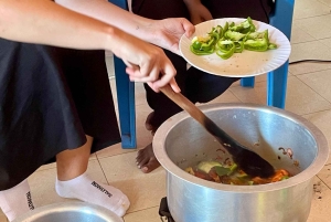 Esplora il mercato alimentare locale e cucina un pasto keniota