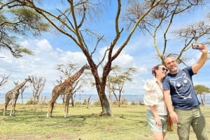 Desde Nairobi: Safari de 2 días a Naivasha con alojamiento