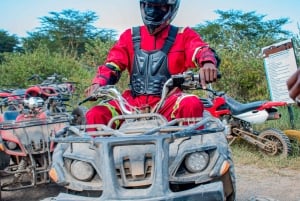 Del lago Naivasha a Nairobi: excursión de 1 día con paseo en barco y quad