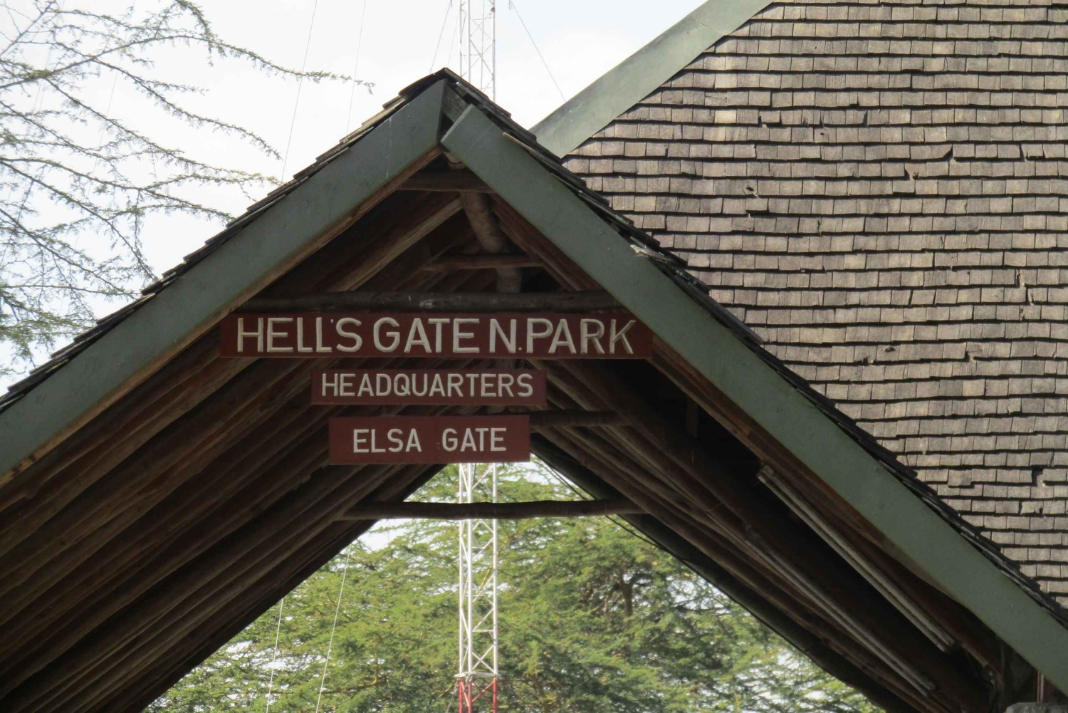 Von Nairobi zum Naivasha-See Tagestour (Besuch des Hells Gate)