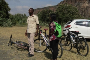 Von Nairobi zum Naivasha-See Tagestour (Besuch des Hells Gate)