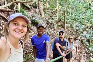 Von Nairobi zum Naivasha-See Tagestour (Besuch des Hells Gate)