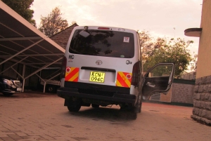 Von Nairobi zum Naivasha-See Tagestour (Besuch des Hells Gate)