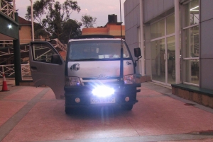 Von Nairobi zum Naivasha-See Tagestour (Besuch des Hells Gate)