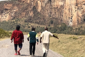 Von Nairobi zum Naivasha-See Tagestour (Besuch des Hells Gate)