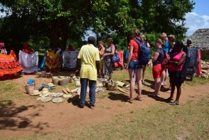 Funzi-saari: Koko päivän Funzi-retki veneellä ja meren antimista koostuvalla lounaalla