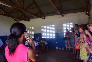 Funzi-saari: Koko päivän Funzi-retki veneellä ja meren antimista koostuvalla lounaalla