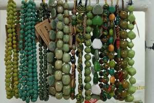 Kirahvikeskus, norsujen orpokoti ja Kazurin helmikierros