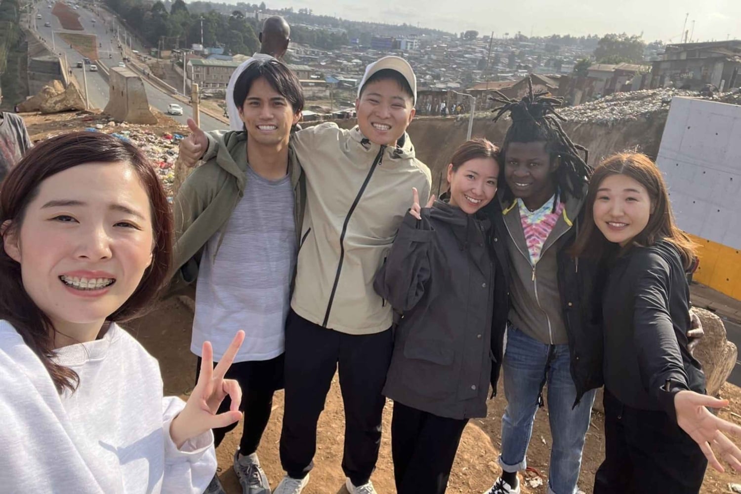 Tour em Kibera para retribuir e fazer doações