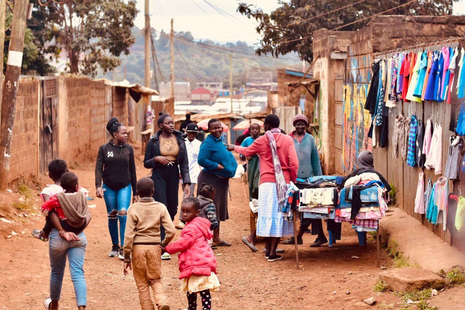 Tour em Kibera para retribuir e fazer doações