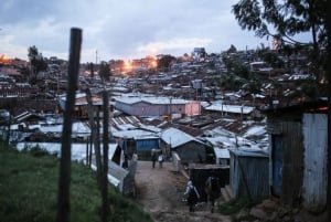 Halbtägige geführte Tour zum Kibera Slum in Nairobi.