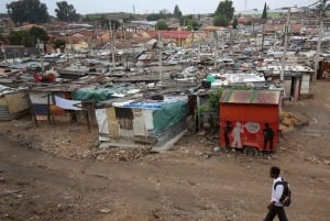 Halbtägige geführte Tour zum Kibera Slum in Nairobi.