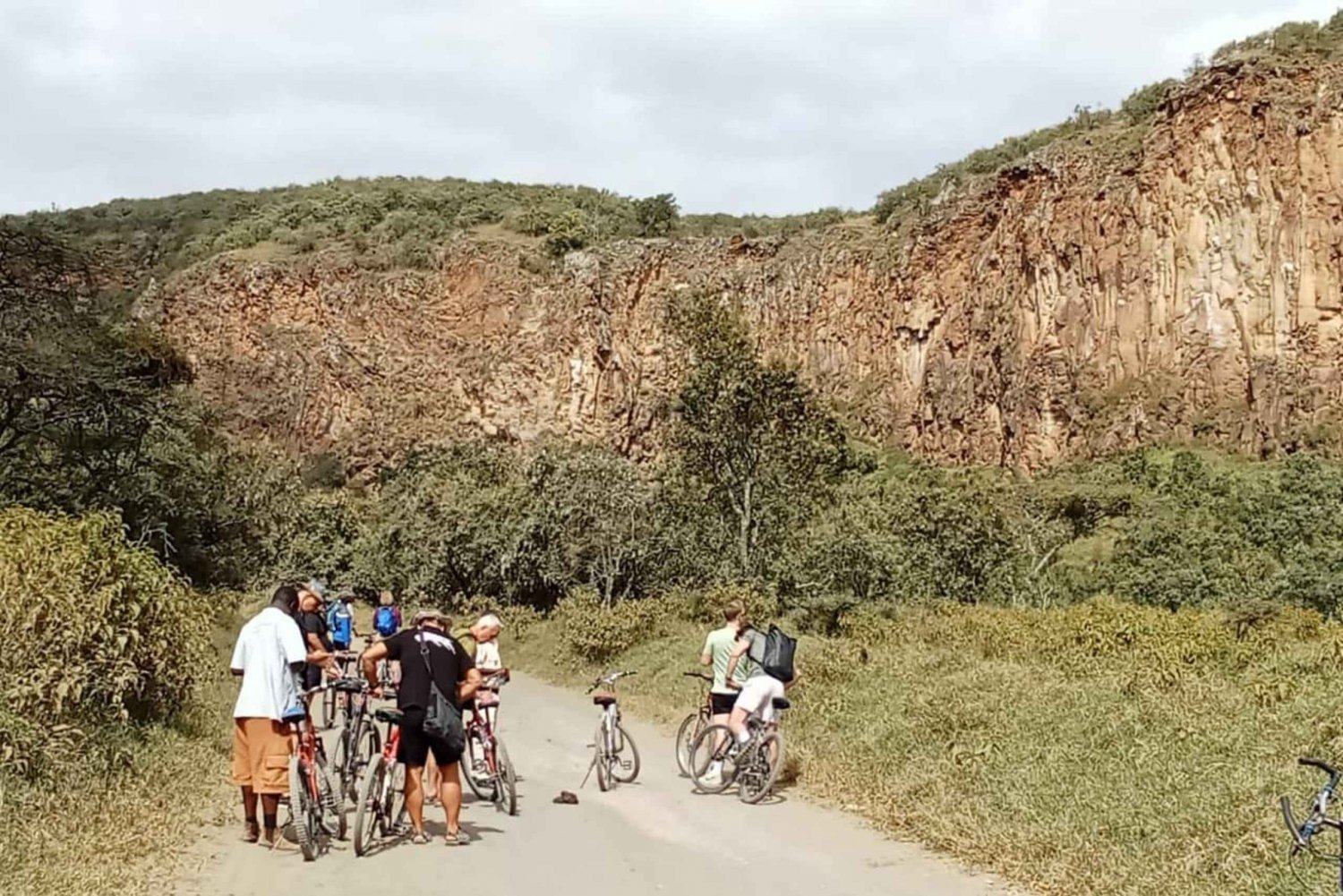 HELLS GATE AND LAKE NAIVASHA DAY TRIP FROM NAIROBI.