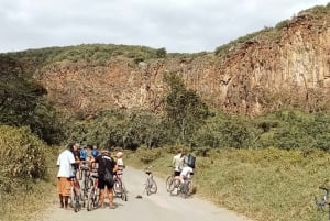 HELLS GATE OG LAKE NAIVASHA DAGSTUR FRA NAIROBI.