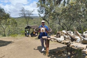 HELLS GATE OCH LAKE NAIVASHA DAGSUTFLYKT FRÅN NAIROBI.