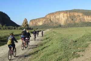 Parque Nacional Hells Gate e passeio de barco no Lago Naivasha