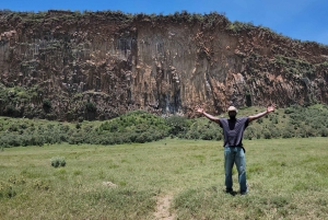 Parque Nacional Hells Gate e passeio de barco no Lago Naivasha