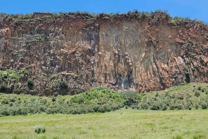 Parque Nacional Hells Gate e passeio de barco no Lago Naivasha