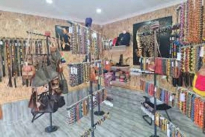Karen Blixen, Beads factory and Giraffe Center Day Tour