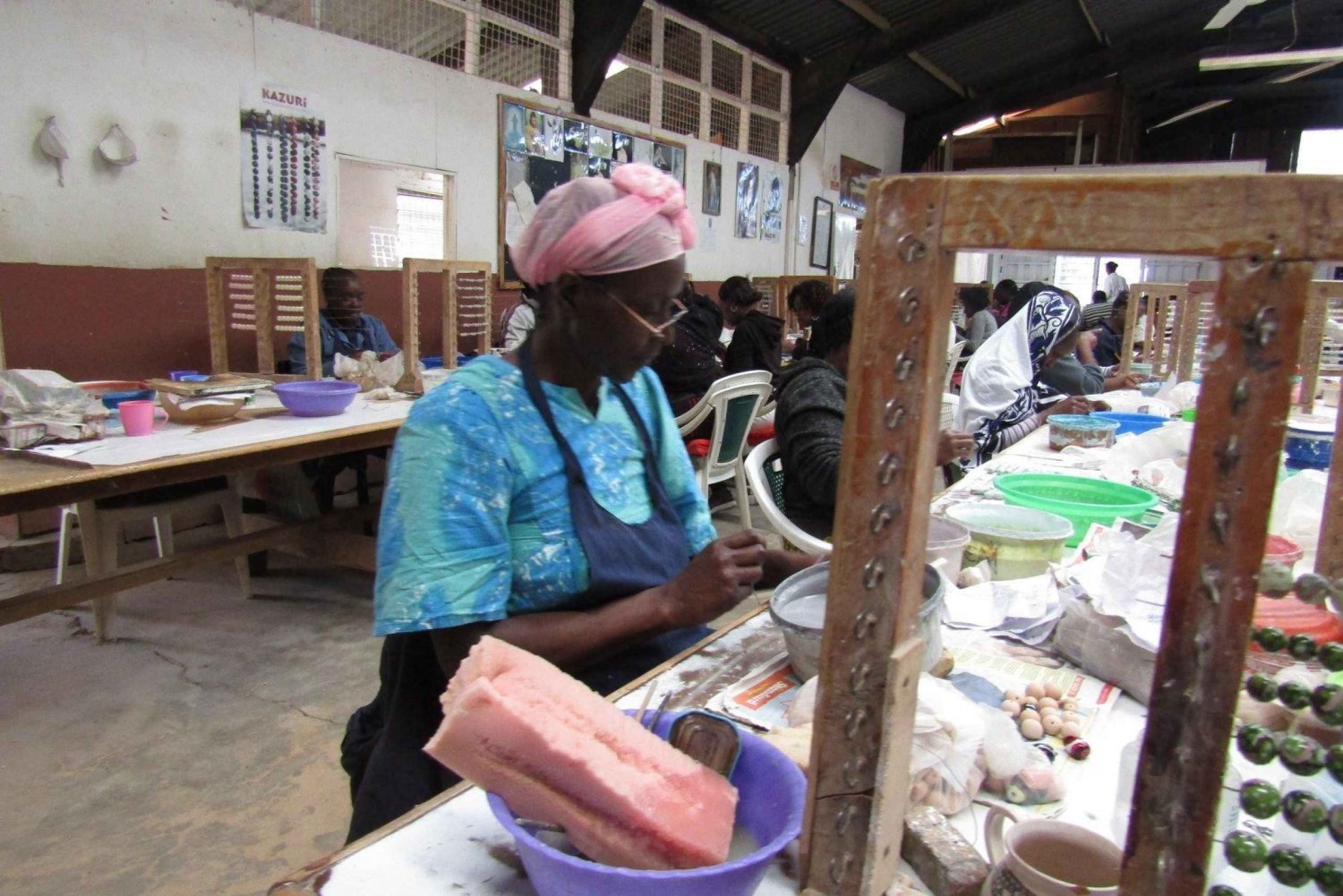 Tour door Nairobi Giraffe Center met Karen Blixen & Kobe Beads'.