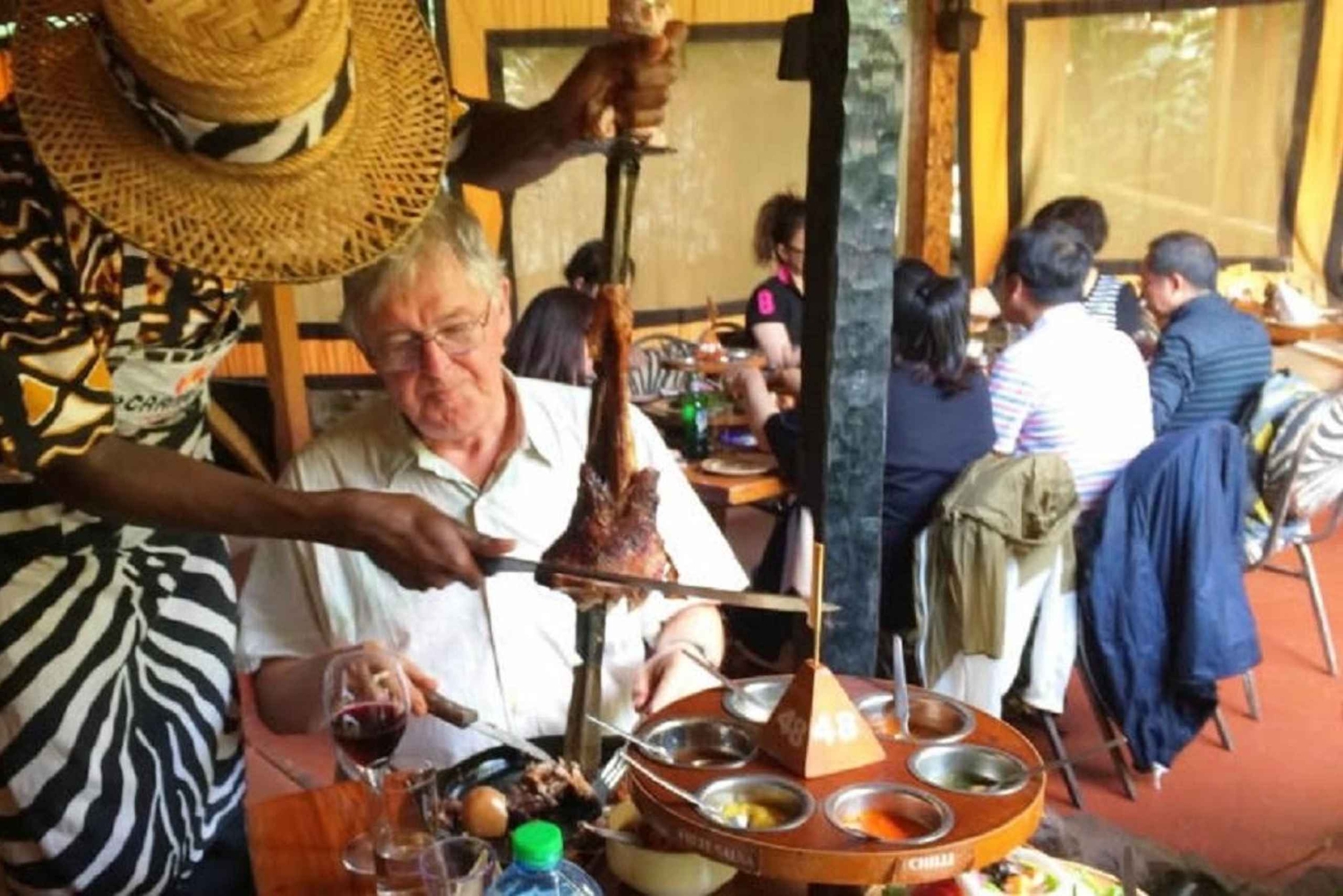 Kibera Slum Bomas of Kenya i kolacja w Carnivore Nairobi