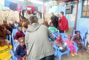 'Visite du bidonville de Kibera : Explorez avec un entrepreneur social local'
