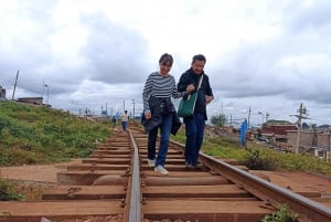 地元の社会起業家と行くキベラ・スラム街ツアー。