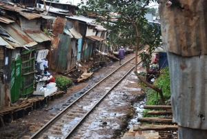 Excursión de un día por los barrios marginales de Kibera, Kenia.
