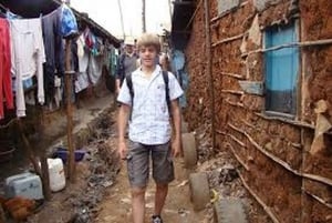 Kibera Slums privat vandringstur och barnhem besök.