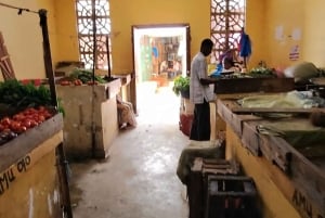 Casco antiguo de Lamu: tour a pie por el patrimonio vivo de Kenia