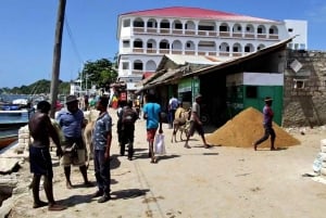 Casco antiguo de Lamu: tour a pie por el patrimonio vivo de Kenia