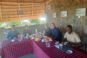 Lokichoggio: opastettu kierros rajamarkkinoilla ja kylässä, välipalat