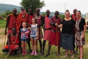 Kulturell rundtur i Maasai-by