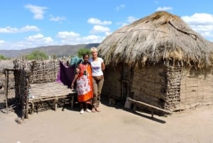 Kulturell rundtur i Maasai-by