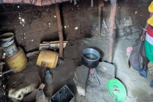 Pueblo Mijikenda y santuario de vida silvestre Nguuni