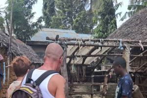 Pueblo Mijikenda y santuario de vida silvestre Nguuni