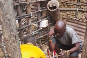 Pueblo Mijikenda y santuario de vida silvestre Nguuni