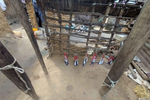 Pueblo Mijikenda y santuario de vida silvestre Nguuni