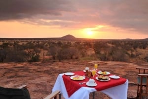 Mombasa: 3 dagar 2 nätter Tsavo East and West Private Safari.