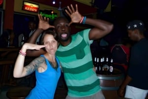 Mombasa Bar Crawl und Matatu Erlebnis! Abholung von Diani