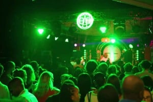 Mombasa Bar Crawl und Matatu Erlebnis! Abholung von Diani