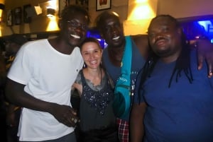 Mombasa Bar Crawl und Matatu Erlebnis! Abholung von Diani