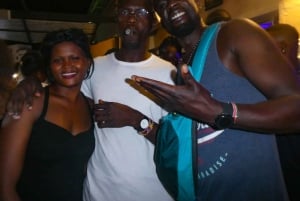 Mombasa Bar Crawl und Matatu Erlebnis! Abholung von Diani