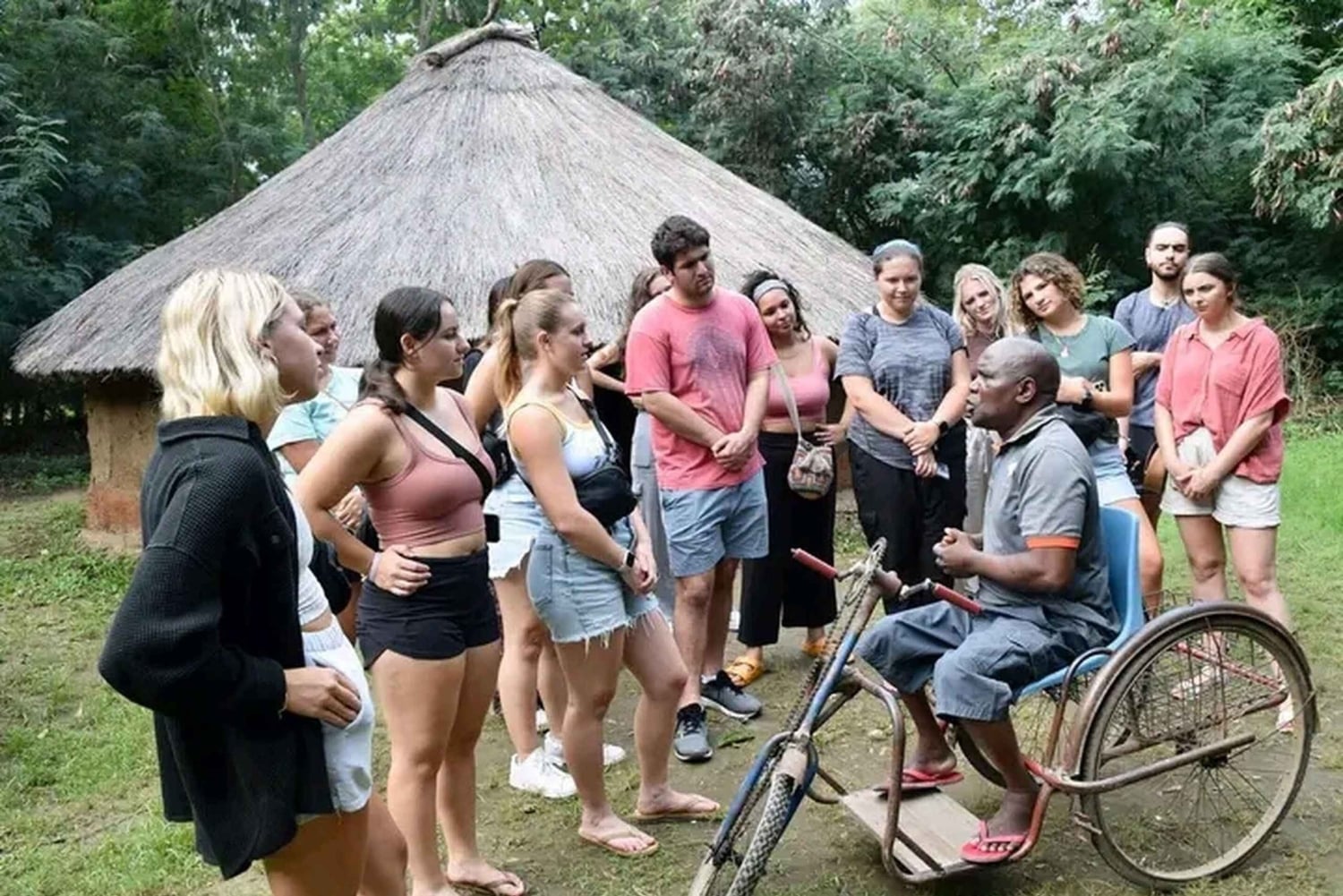 Mombasa: Ausflug zum Bombolulu Cultural Center mit Tanzshow