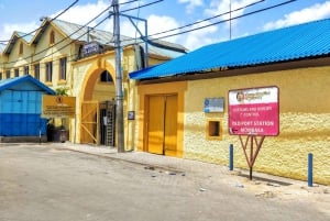 Mombasa: Stadtrundfahrt mit Fort Jesus & Haller Park Zutritt
